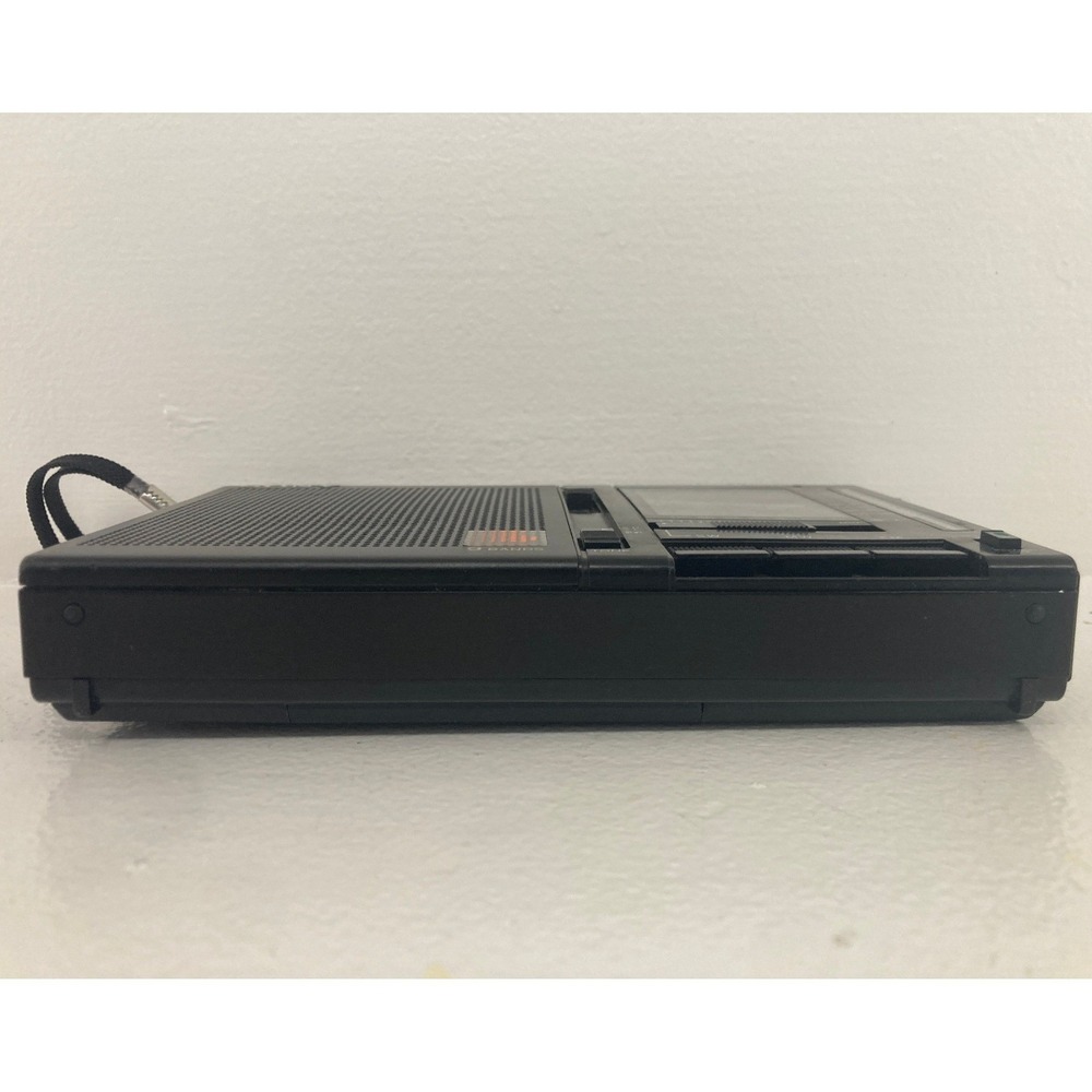 VTG 80s Sony ICF-7600A FM MW SW 9-Band Portable World Receiver Radio Black WORKS - Picture 5 of 11